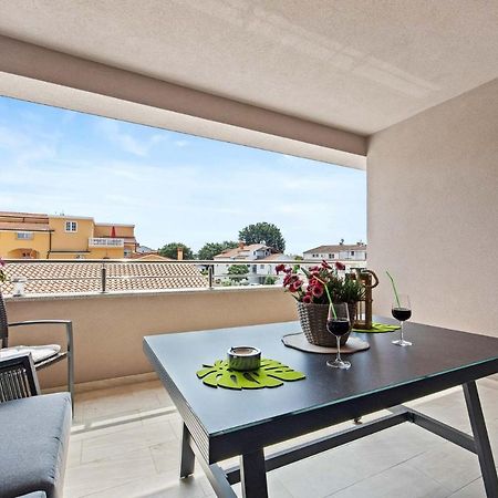 Apartment Leone Medulin Exteriör bild