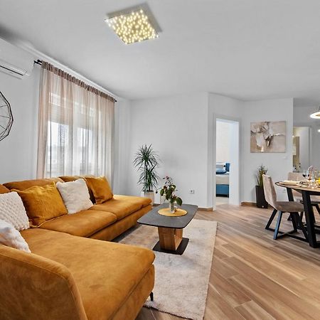 Apartment Leone Medulin Exteriör bild