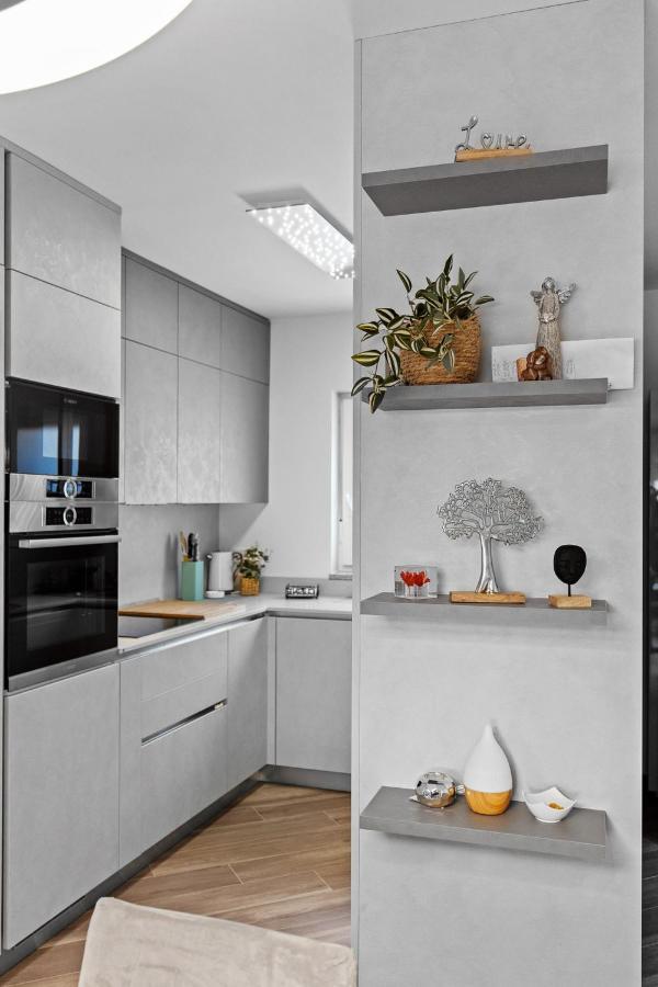 Apartment Leone Medulin Exteriör bild