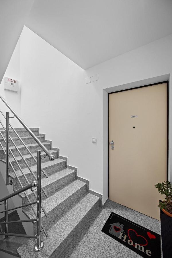 Apartment Leone Medulin Exteriör bild