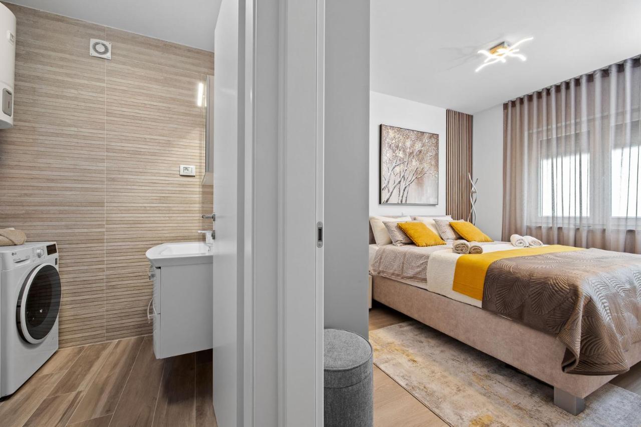 Apartment Leone Medulin Exteriör bild