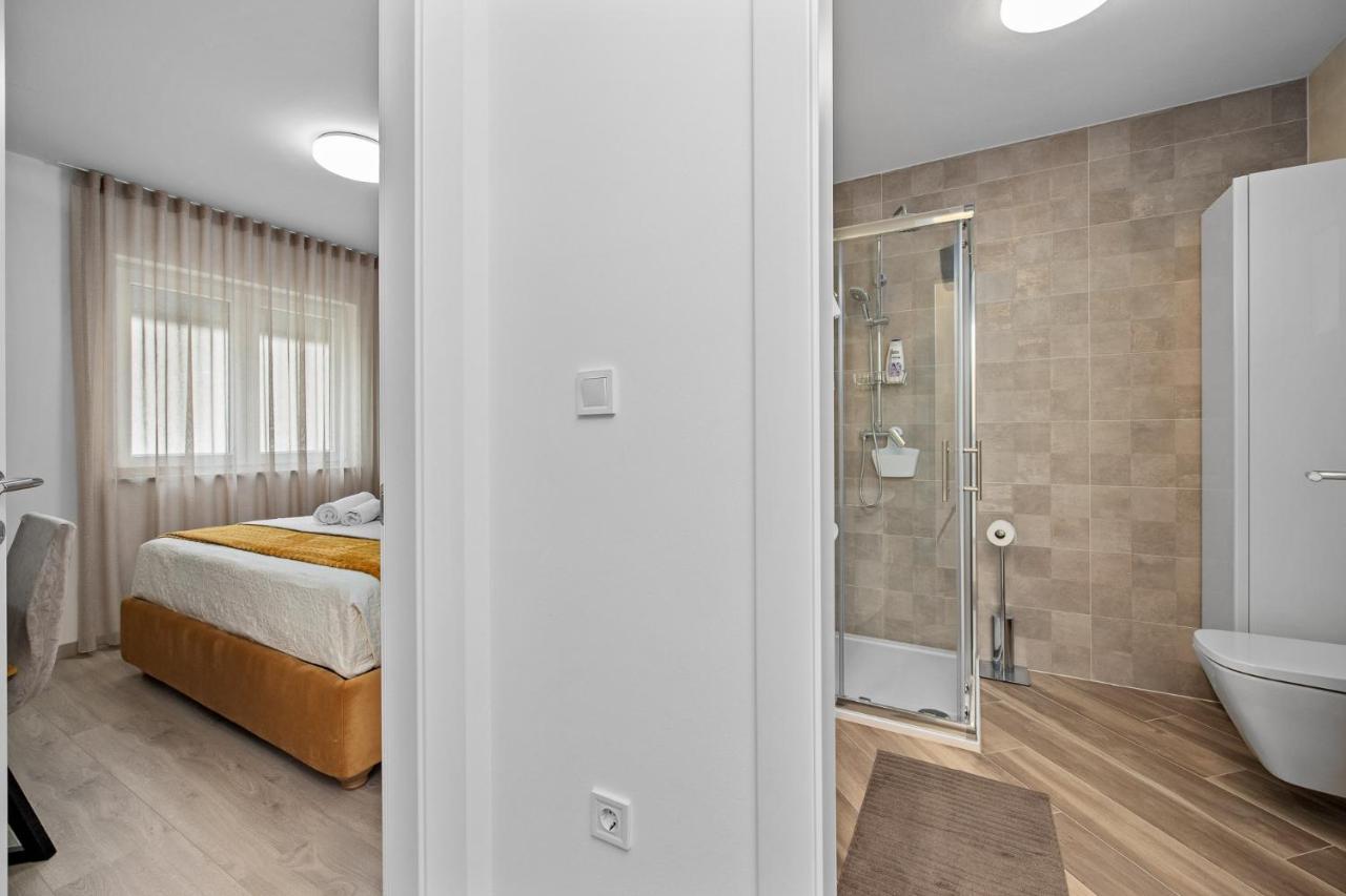 Apartment Leone Medulin Exteriör bild